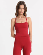 Sport Top leicht atmungsaktiv mit herausnehmbaren Pads – Rot