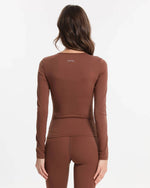 Longsleeve soft figurbetont – Braun