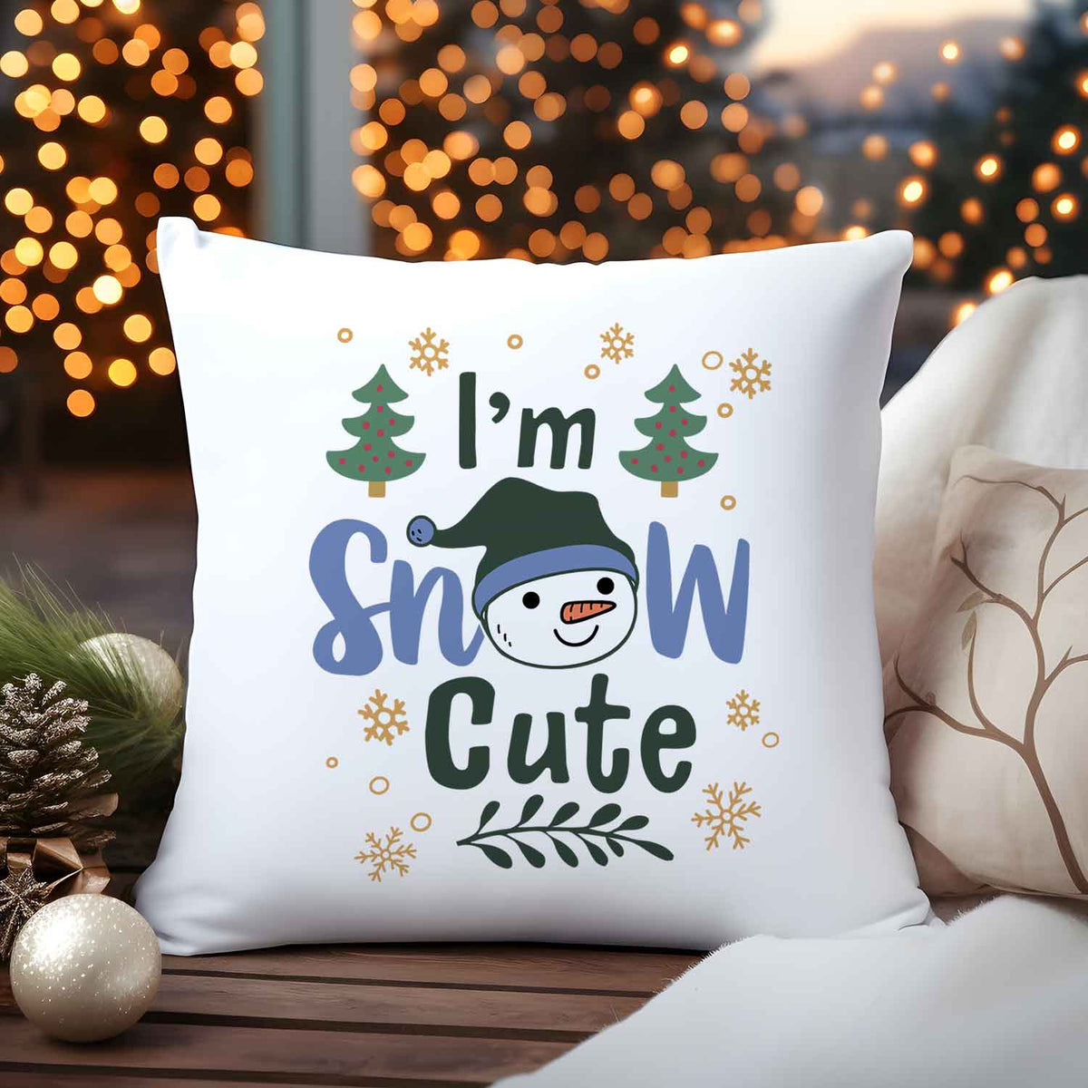 Kissen mit Weihnachtsmotiv - I'm snow cute - Weihnachtsdeko - Geschenke für Frauen & Männer