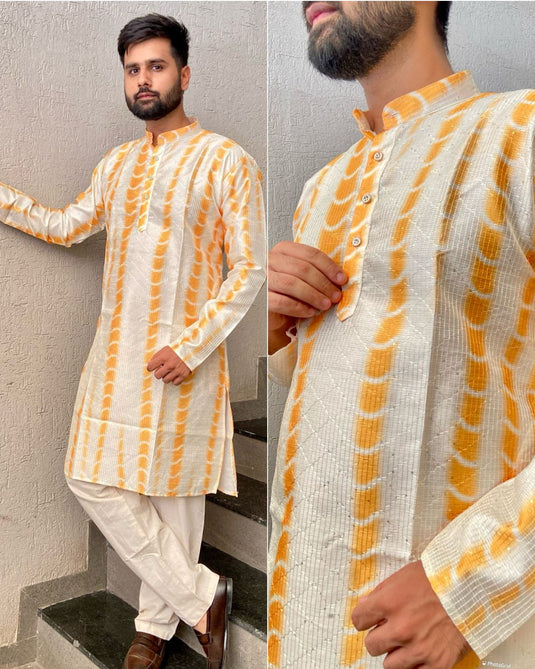 Kurtas in Pure Banglori Silk Crochet with Print in Berlin