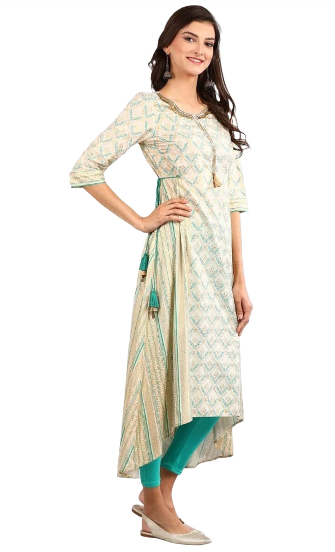 Cream Round Neck Asymmetrical kurta Set in Berlin