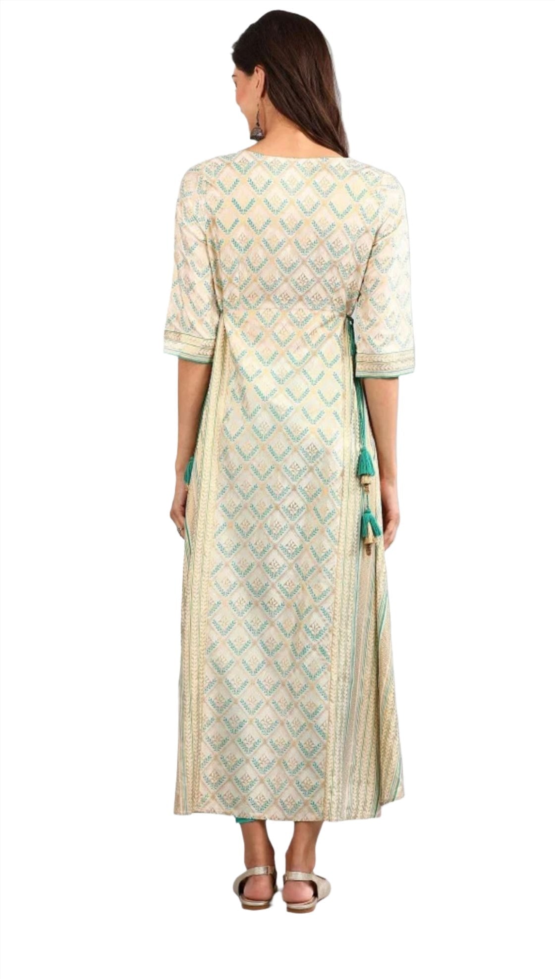 Cream Round Neck Asymmetrical kurta Set in Berlin