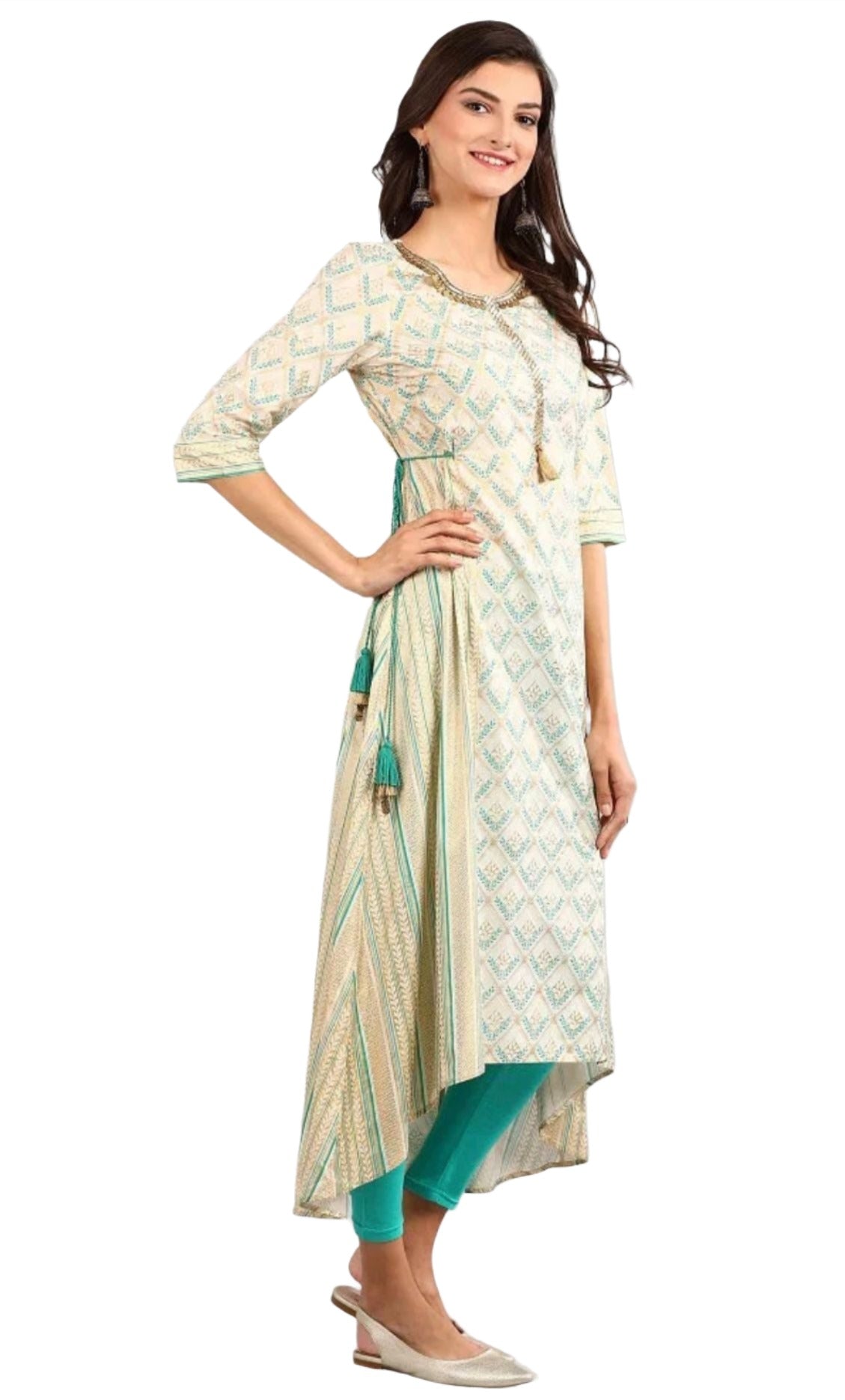 Cream Round Neck Asymmetrical kurta Set in Berlin
