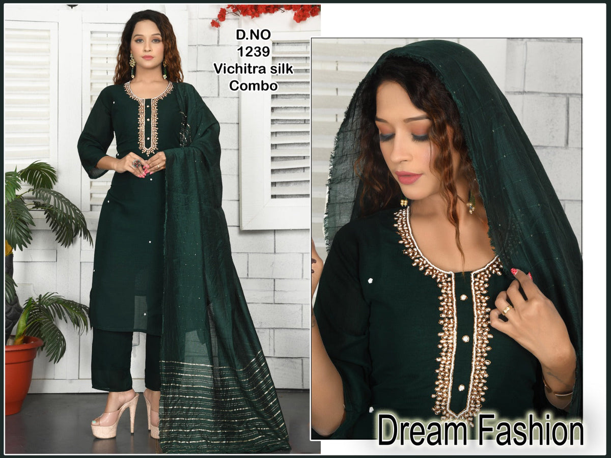 Handwork Suit Set In Essen/Germany