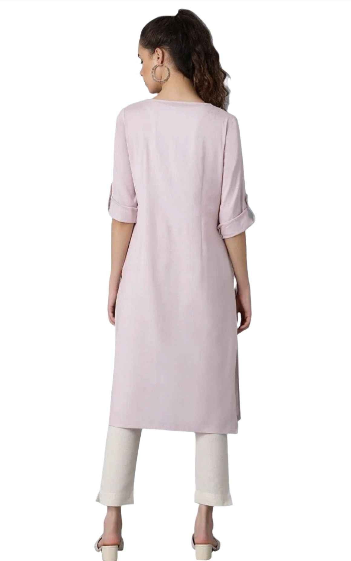 Light Purple Round Neck Solid kurta in Essen