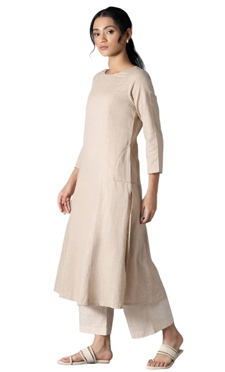 Beige Classic A-Line kurta With Kantha In Round Neck in Paris