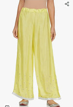 Wishful Women's Straight Fit Pants in Berlin