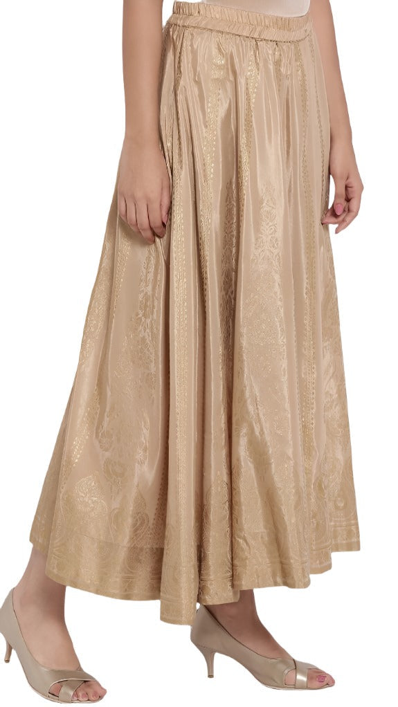 Gold Skirt With Foil Print in Berlin