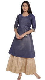 Gold Skirt With Foil Print in Berlin