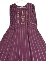 Pure cotton embroidery thread work kurta in Munich