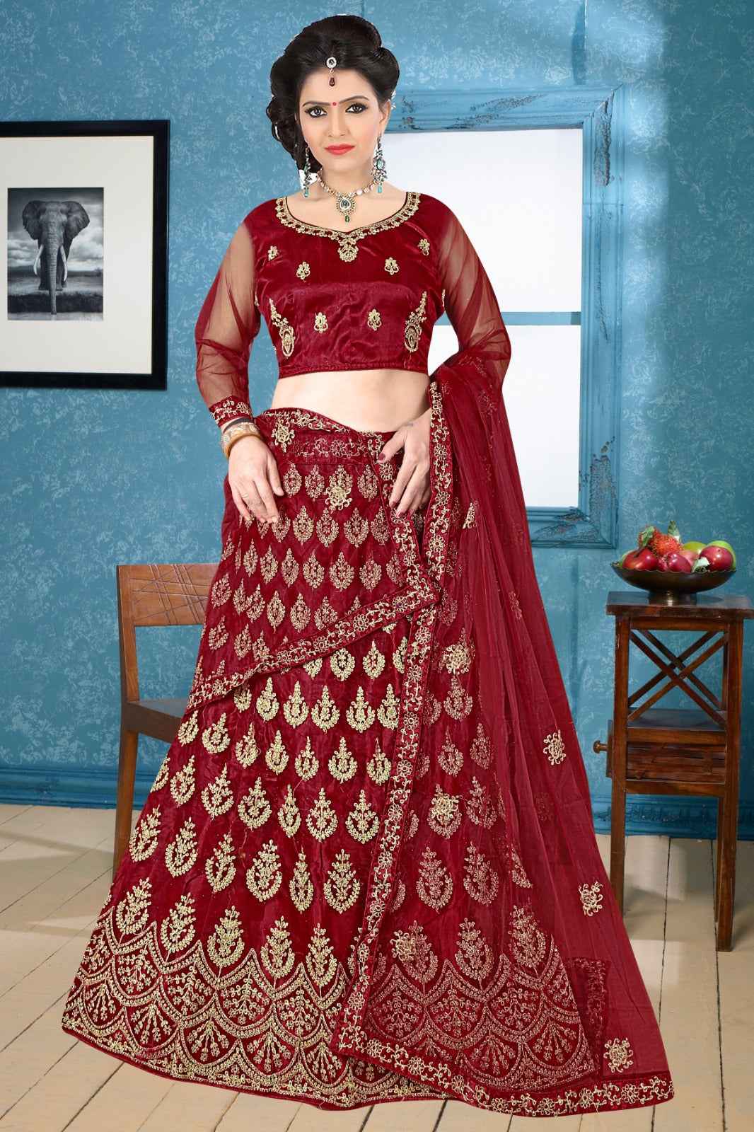 Handwork Bridal complete stitched Lehenga in Berlin