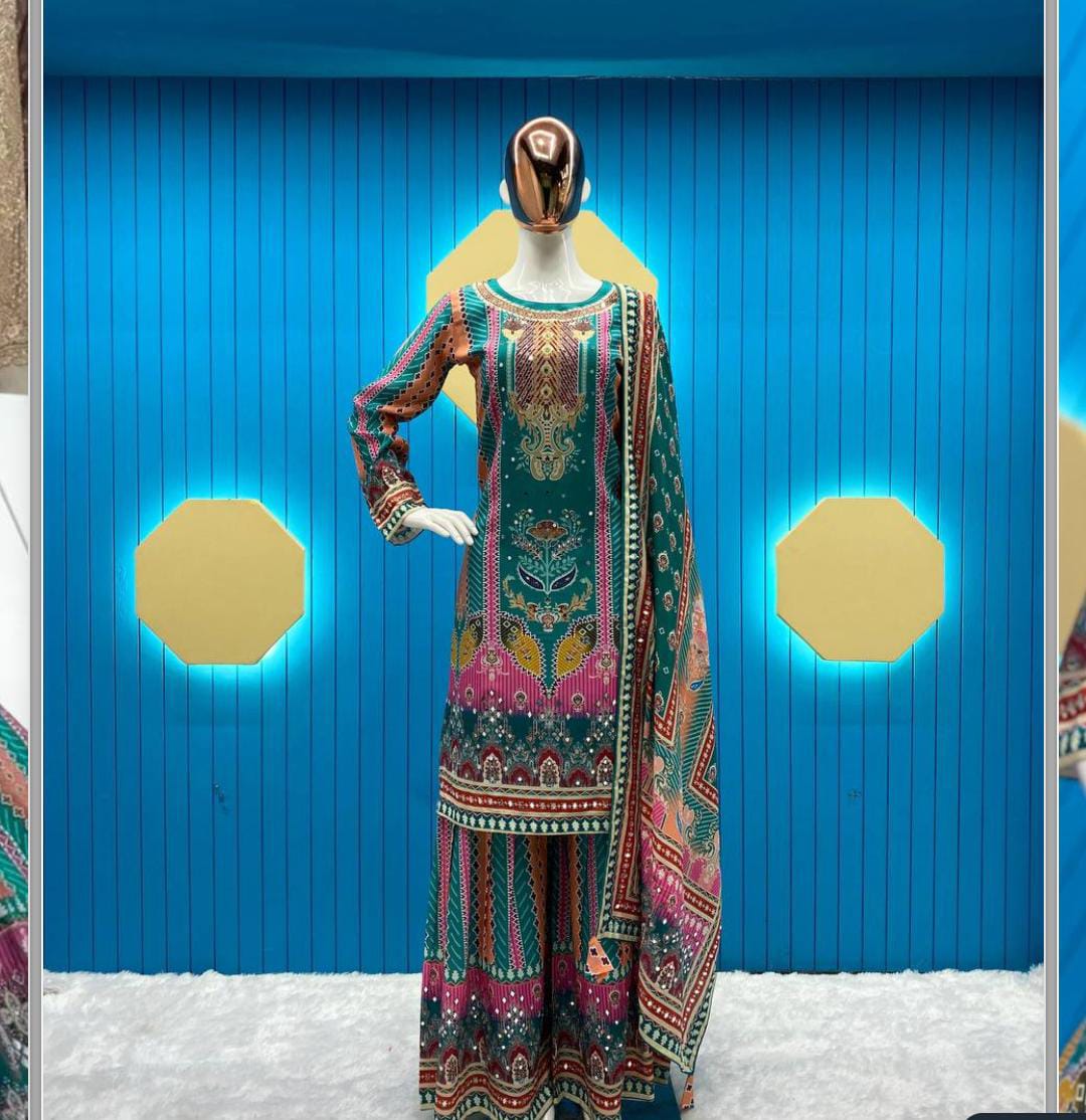 Silk Embroidery work Pakistani Suit in Munich