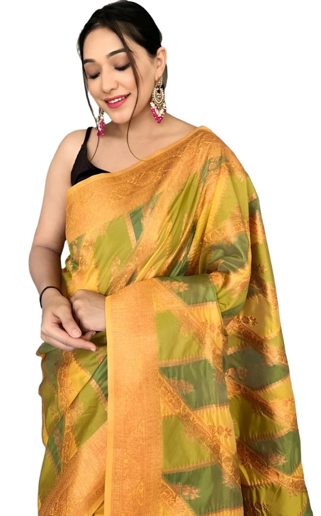 Pure Tissue Silk Saree With Gold Zari in Essen