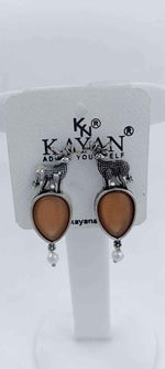 MONALISA STONE ANIMAL SHAPE Earrings  in Munich