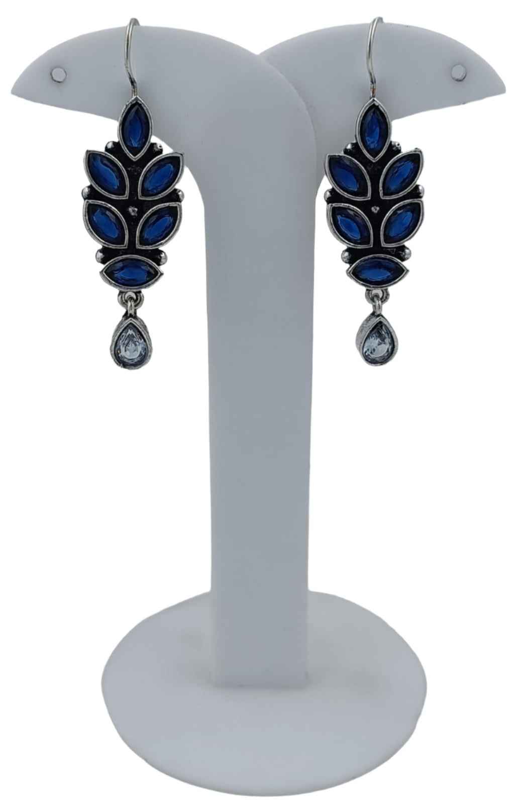 Dangle Earrings for Women  Regular Wear Earrings in Munich