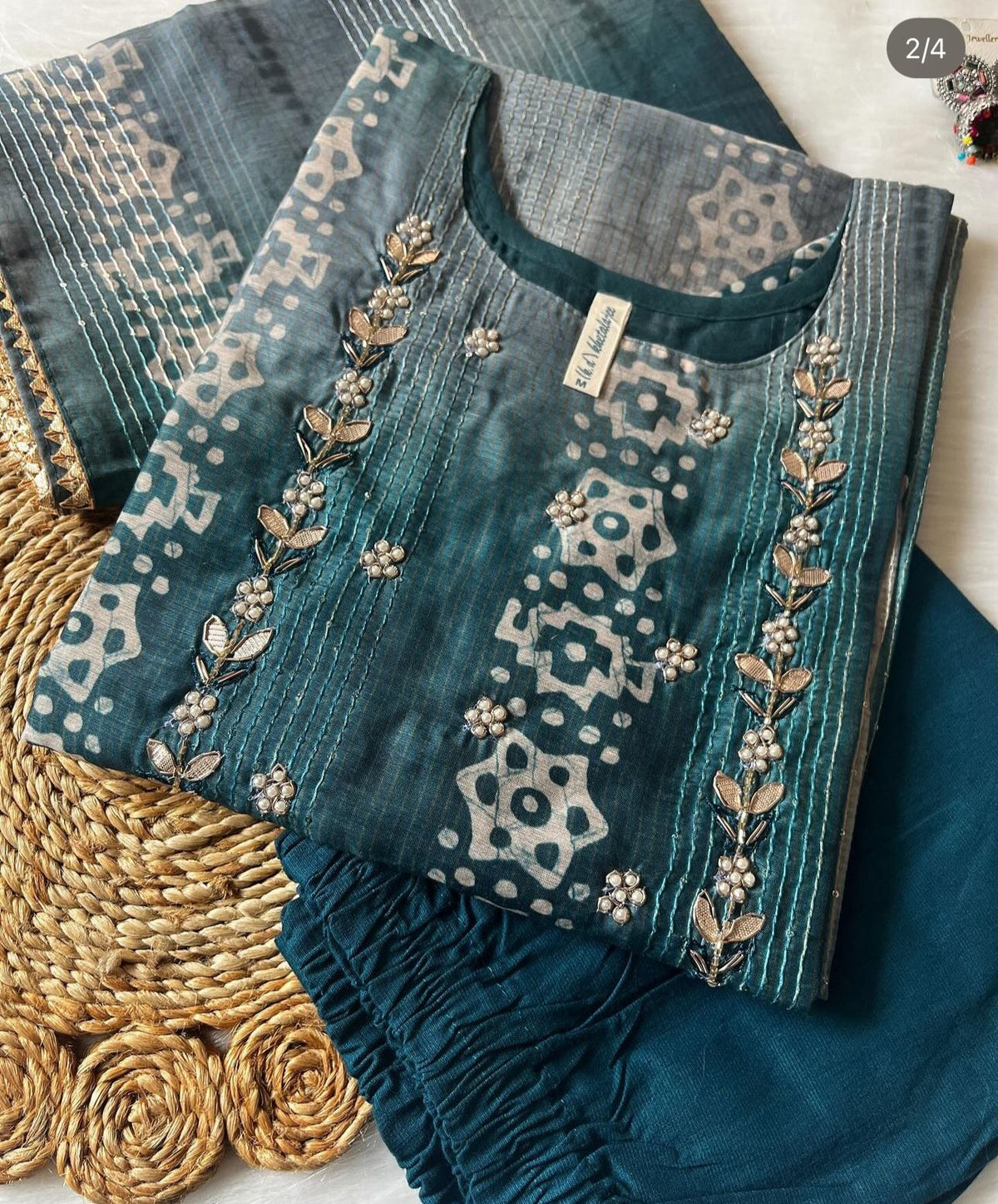 Women Kurta Pant set with Dupatta in Munich