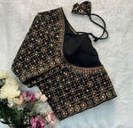 Plus Size stitched blouse in Germany