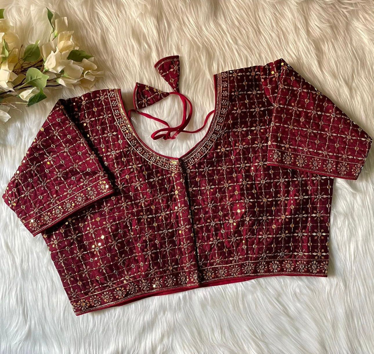 Plus Size stitched blouse in Germany