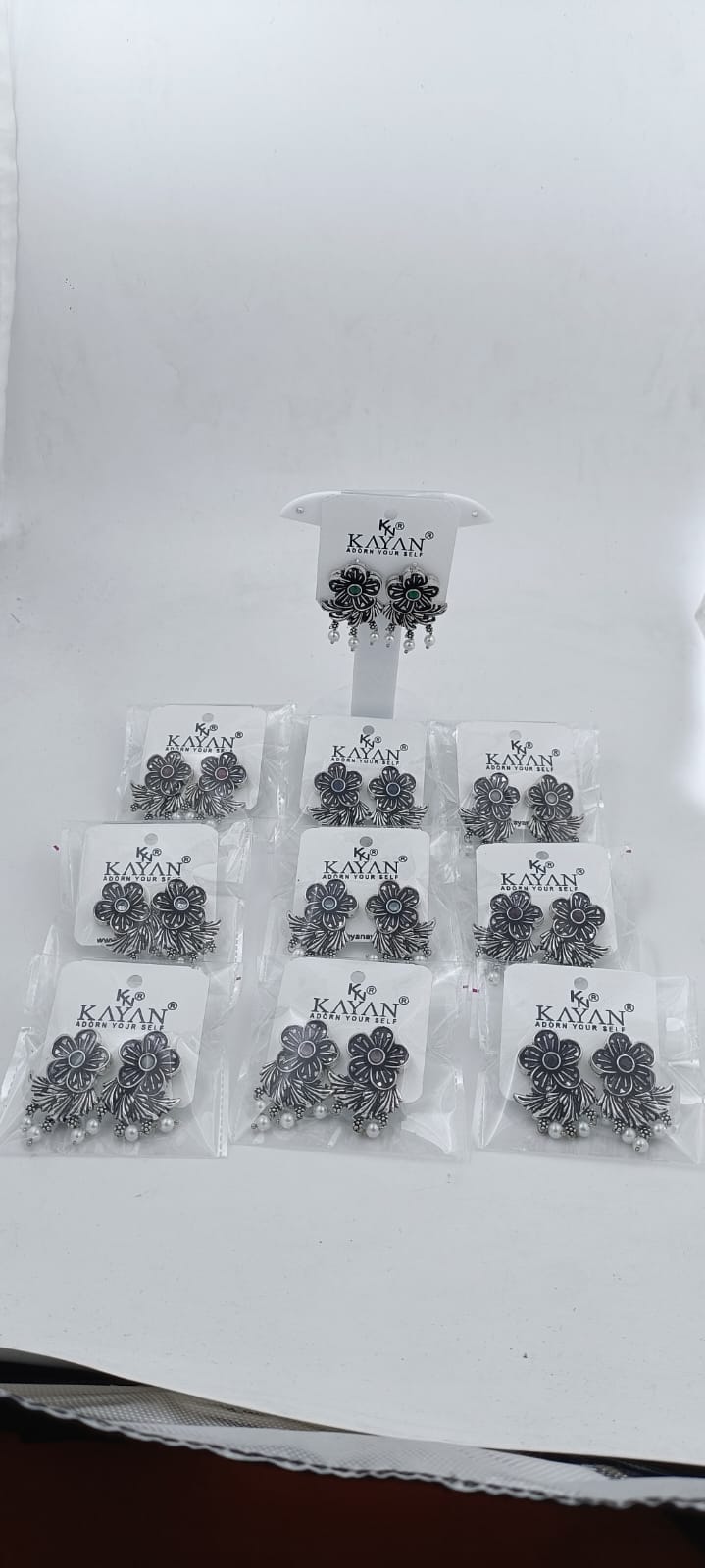 Black metal Flowers Earrings in Berlin