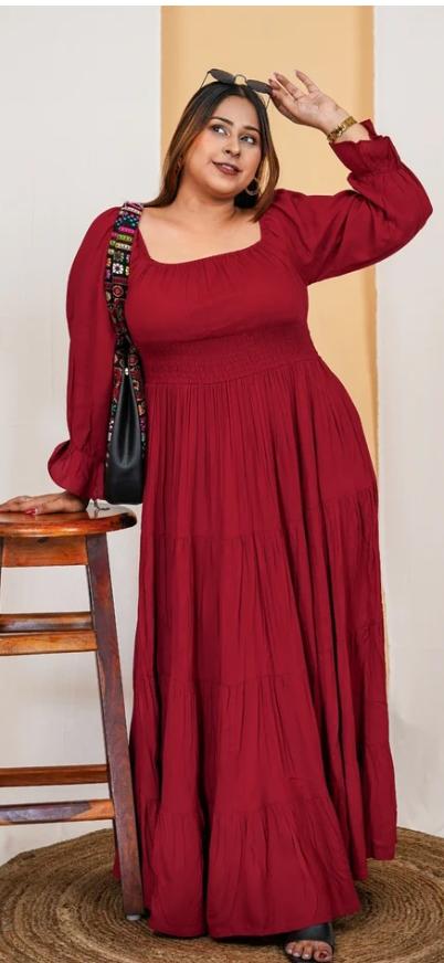 WOMEN'S PLUS SIZE MAROON SQUARE NECK SOLID MAXI DRESS