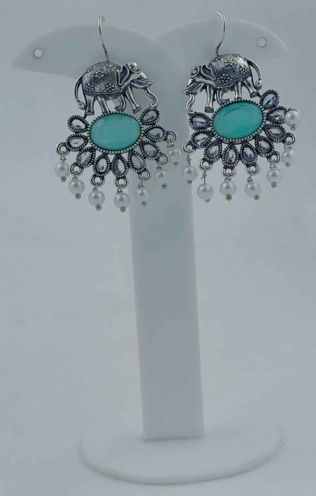 Monalisa Stone Elephant Shape Silver Replica Stud Earring in Berlin