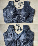 Round Neck Women Blouse in Munich