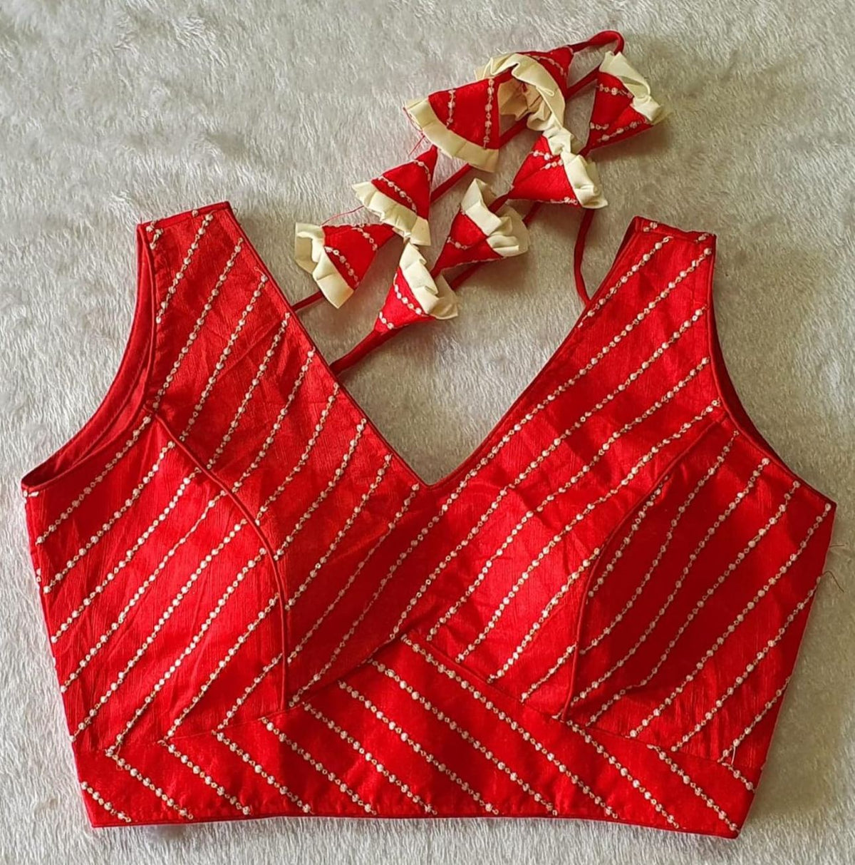 Women's Phantom Silk Solid Sleeveless Blouse in Berlin