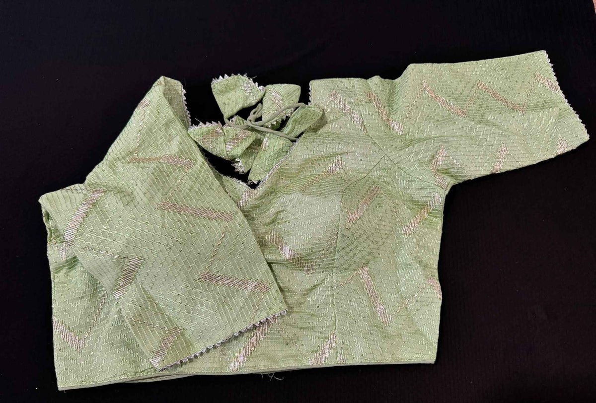 Zari Georgette Embroidery Work Design Blouse in Berlin