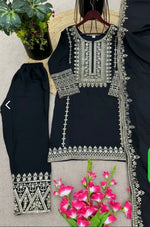 Elegant Pure Chinnon Silk Embroidery Pant Suit in Munich