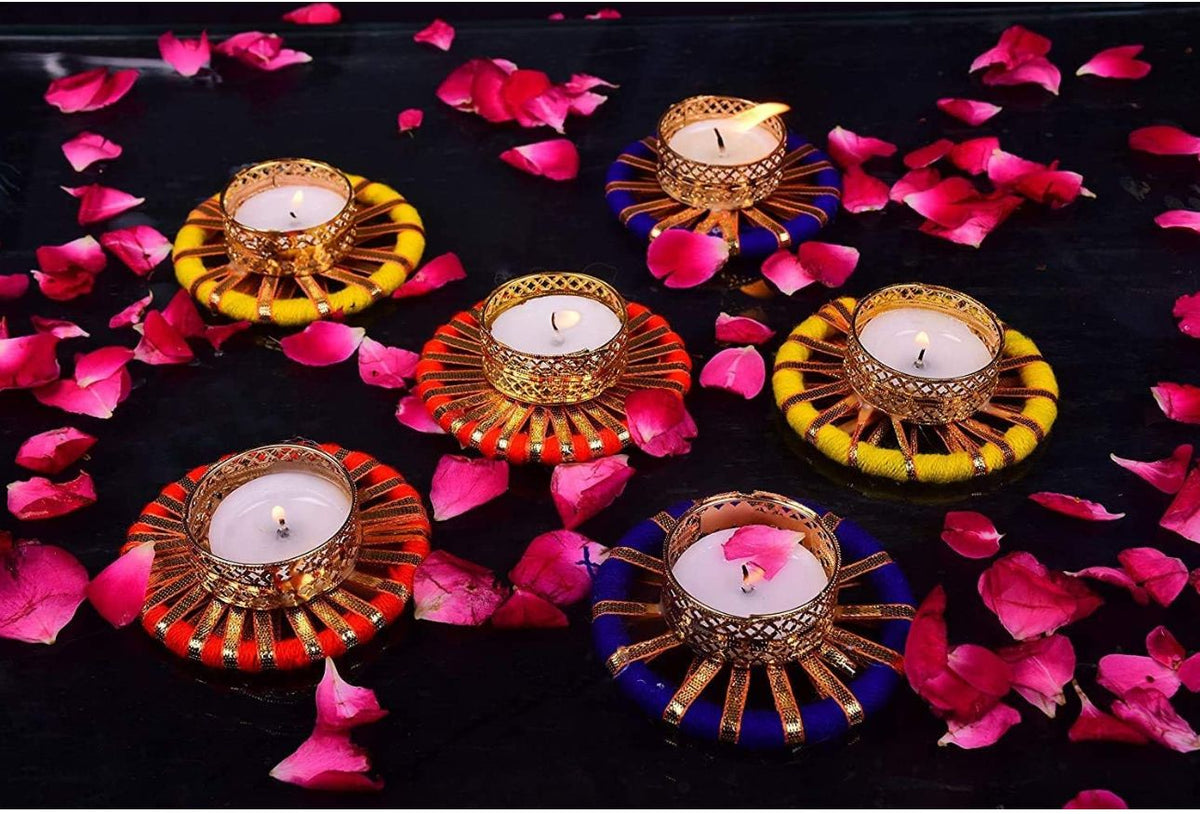 DIWALI DIYA \ TEALIGHT CANDLE WITH ARTIFICIAL FLOWER TRAY SET FOR DIWALI in Berlin