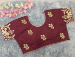 Beautiful Blouse trendy design in Berlin
