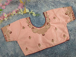 Beautiful Blouse trendy design in Berlin Namma Markt