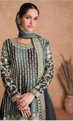 Embroidered Chinon Silk Pakistani Suit in Berlin