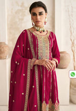 Rani Pink Thread Sequin Embroidered Silk Kurta Set in Munich