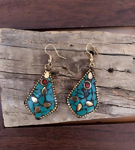 Charming Premium Quality Tibetan Laq Earrings on Brass Base in Germany