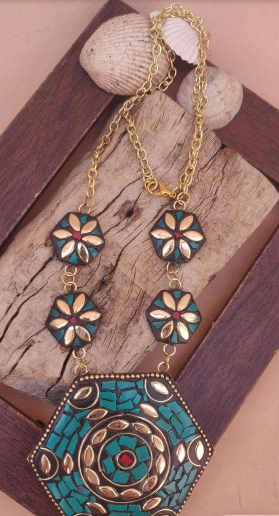 Afgani Boho Style Green Golden Long Chain Necklace for Women in Germany