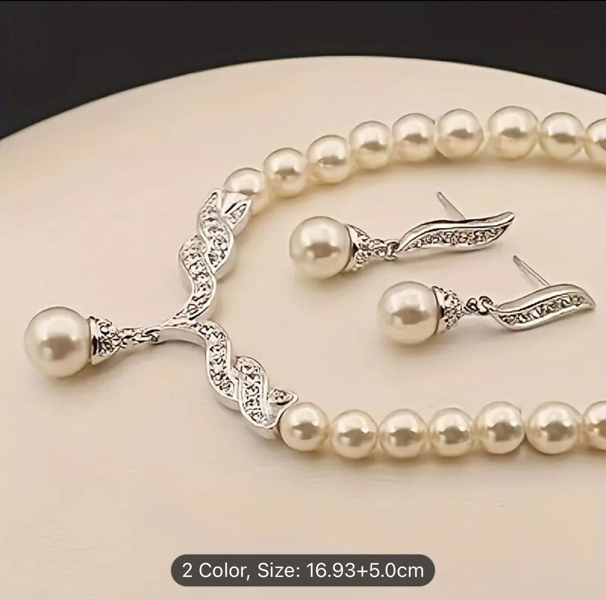 Latest Stylish Design Fancy Pearl Necklace with Earrings