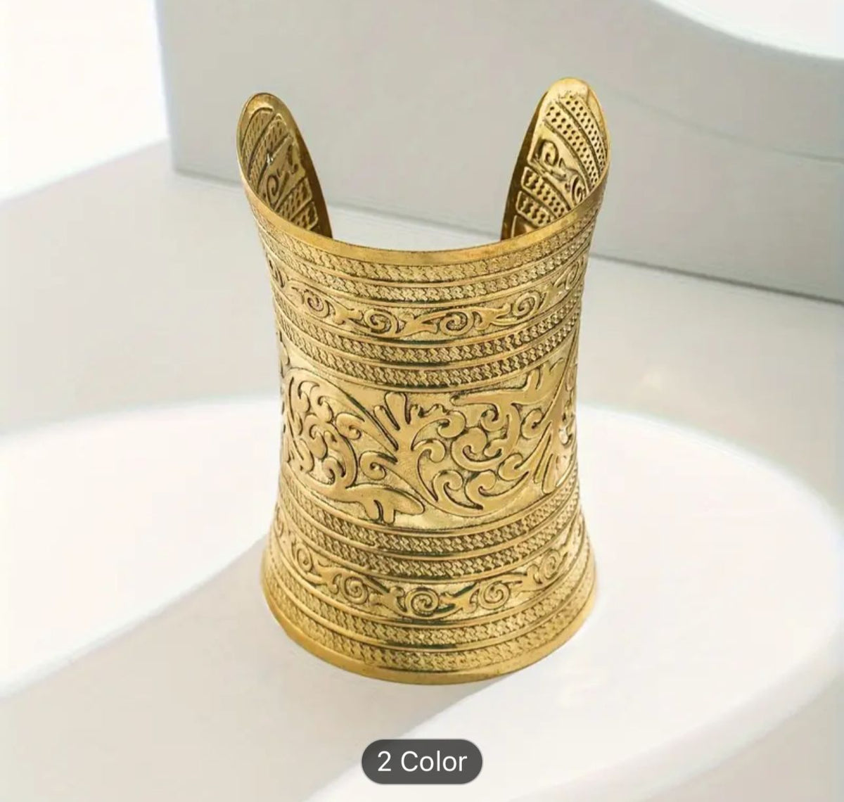 GERMAN GOLD TRIBAL STYLE BANJAARA  BRACELET IN BERLIN