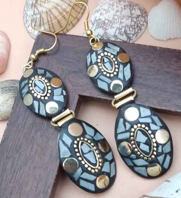 Afghani Lac Work, Tibetan Style Double Layer Oval Shape Earrings in Berlin