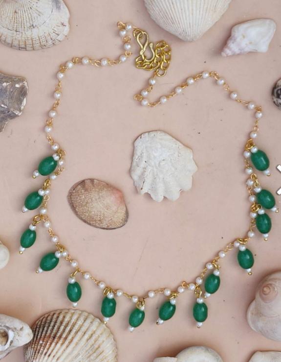 Handmade Pearl Chain Tumbler Choker Necklace in Berlin