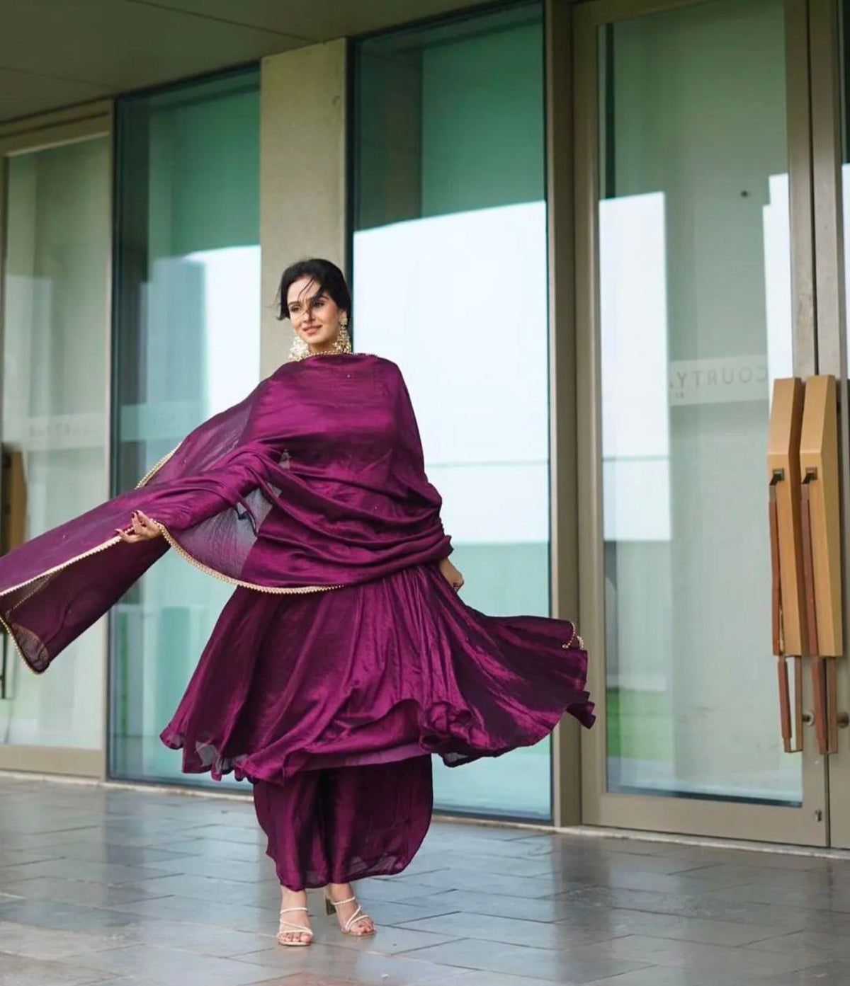 PREMIUM DESIGNER READYMADE ALIA CUT ANARKALI SUIT IN GERMANY