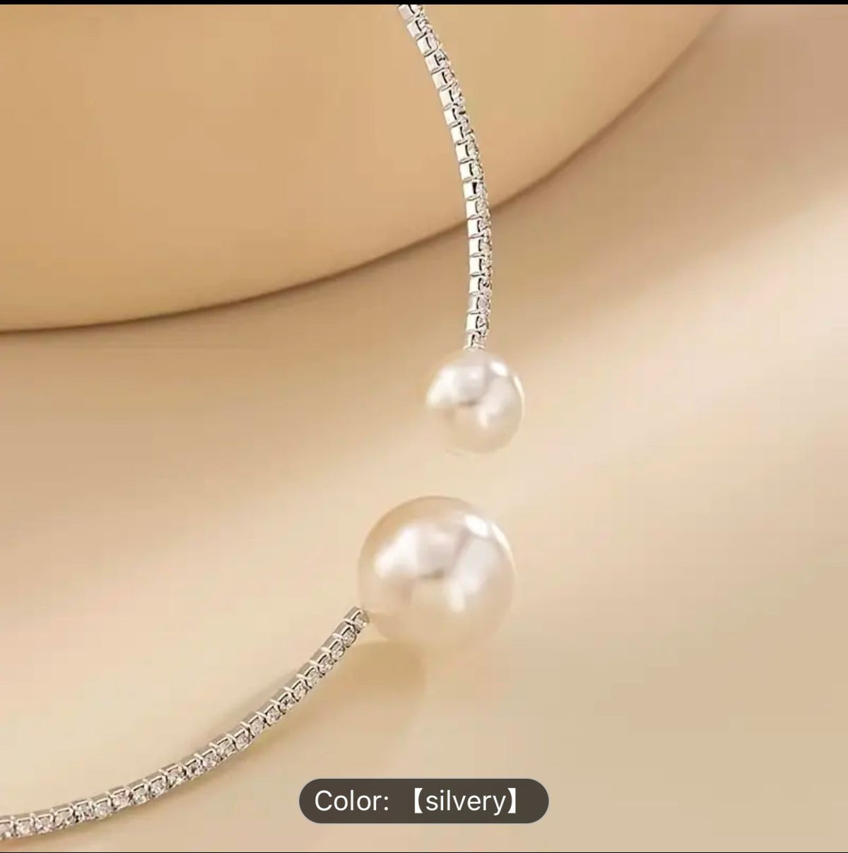 Open Collar Necklace Pearl Necklace in Munich