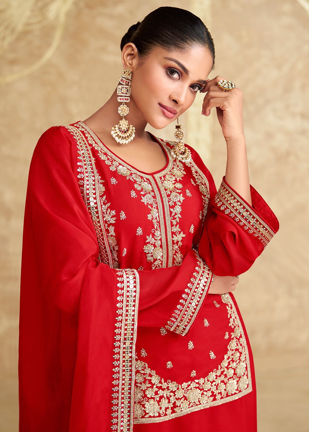 Embroidered Chinon Silk Pakistani Suit in Berlin