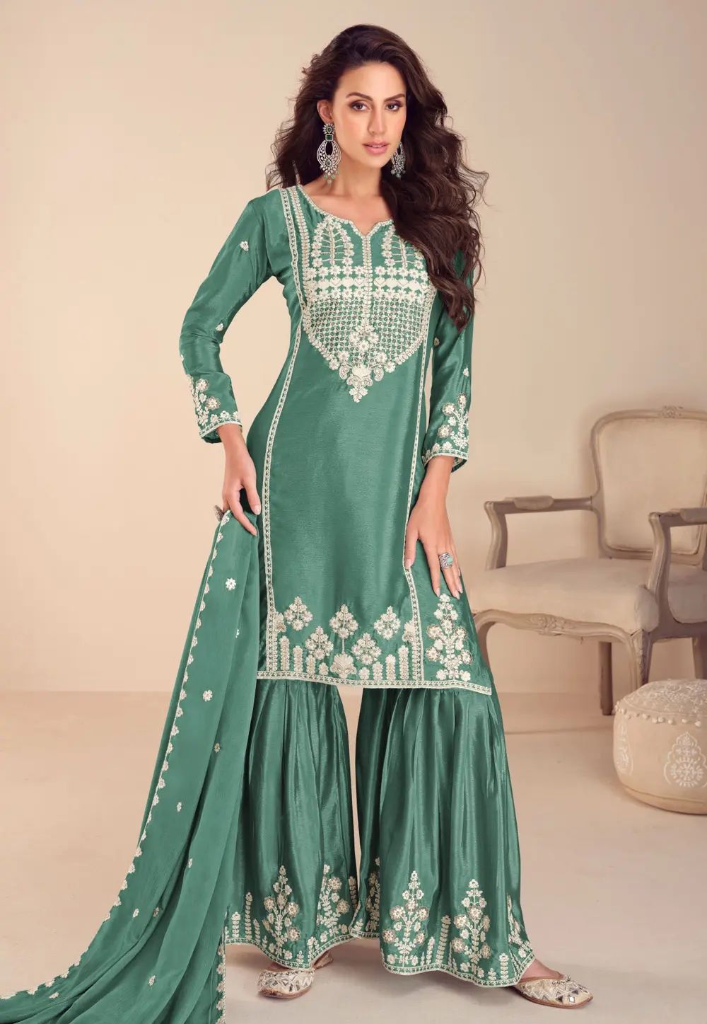 Embroidered Readymade Salwar Kameez in Berlin