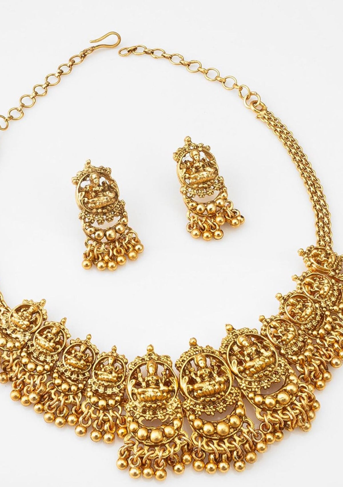 Gold-Plated Stone Studded & Beaded Jewellery Set in Germany