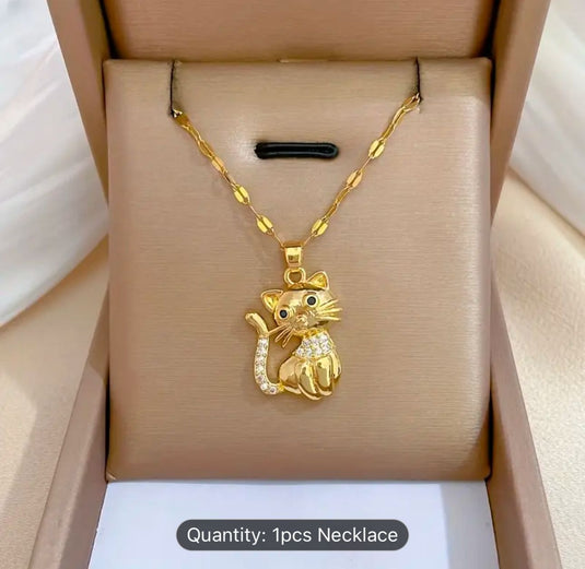 Cute Cats Pendant Necklace in Germany
