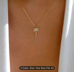 Palm Tree Pendant Necklace Gold plated chain in Berlin