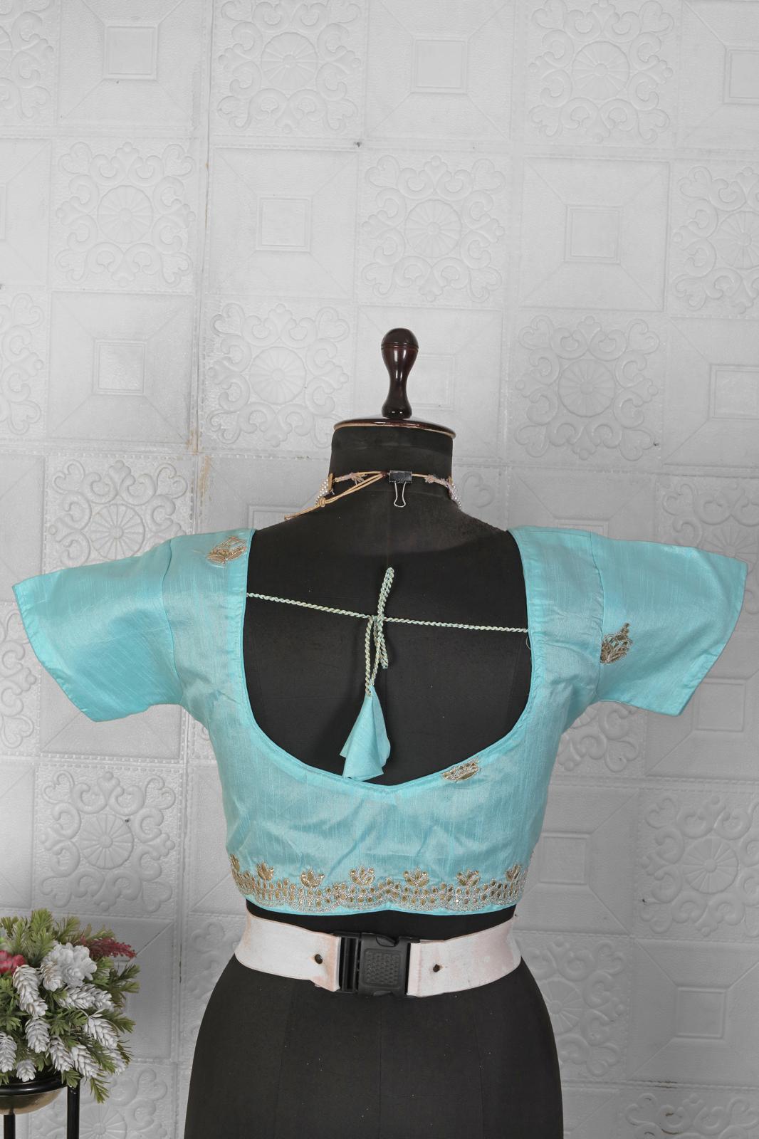 New Heavy Embroidery Work Saree for women in Germany