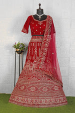 Beautiful Embroided Lehanga in Berlin