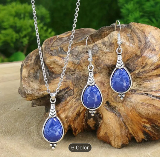 Bohemian Vacation Style Ancient Silvery Water Drop Shape Earrings in Berlin